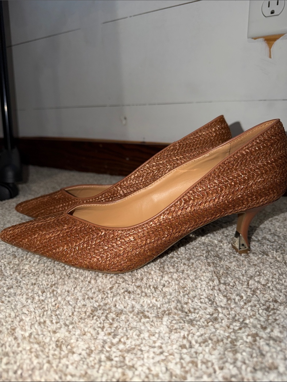 Nine West Woven Raffia Pointed Toe Kitten Heel Pumps